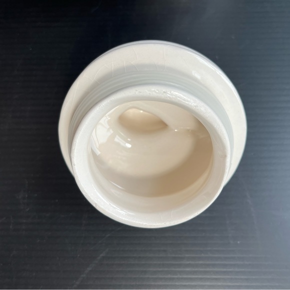 SMALL CERAMIC BLUE FISH CANISTER HOME DECOR - Picture 6 of 13